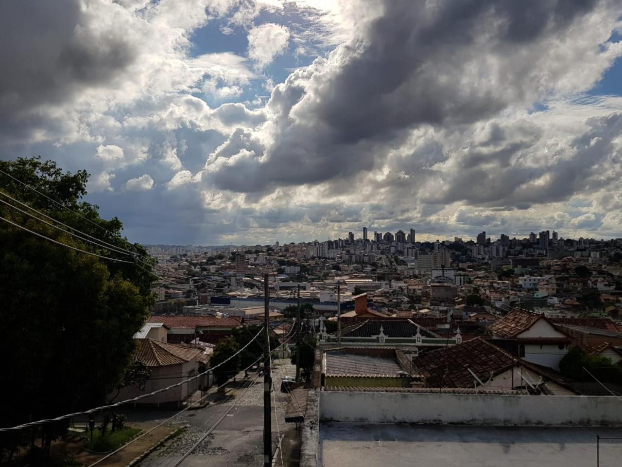 Hostel Trem De Minas ベロ・オリゾンテ エクステリア 写真