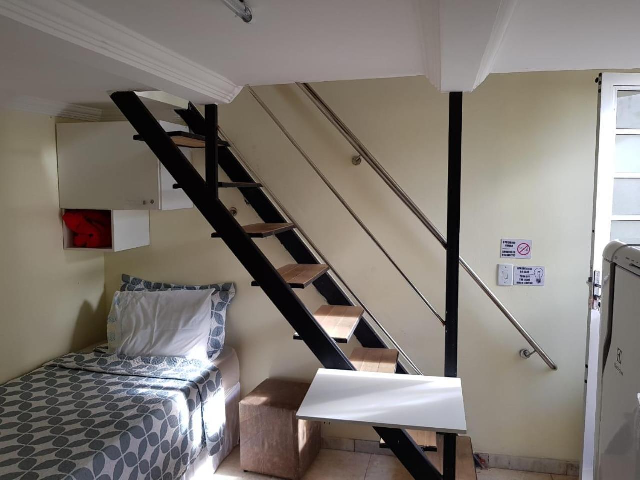 Hostel Trem De Minas ベロ・オリゾンテ エクステリア 写真